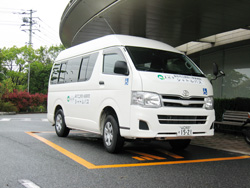シャトルバス2